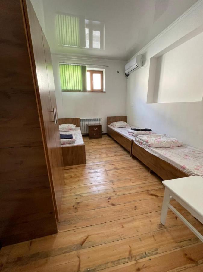 Guest House 777 Turkistan Kültér fotó